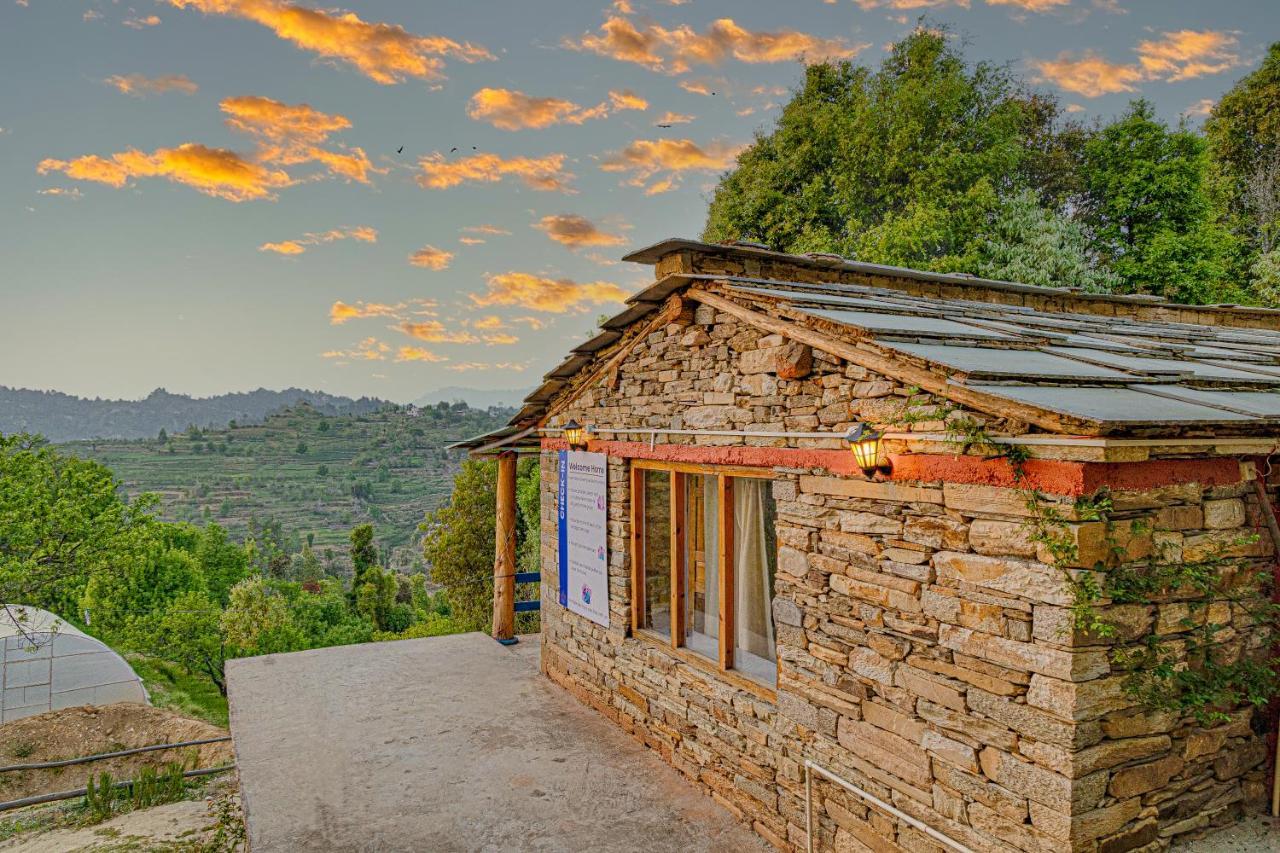 Saffronstays El Sueno, Mukteshwar -Villa Serving Pahadi Meals Eksteriør billede